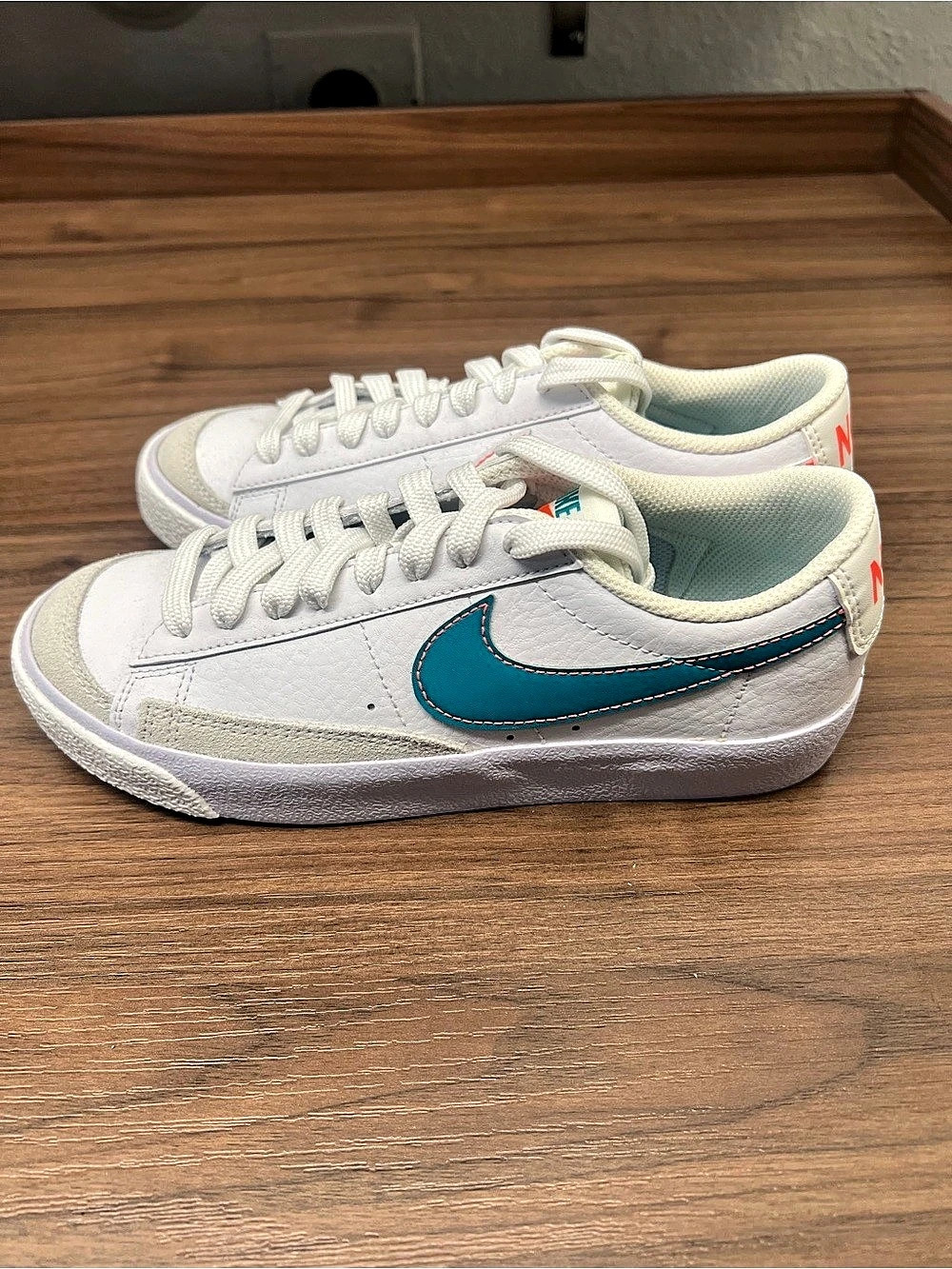 Nike Blazer Low '77 Kids Sneakers White & Blue Boys 4Y